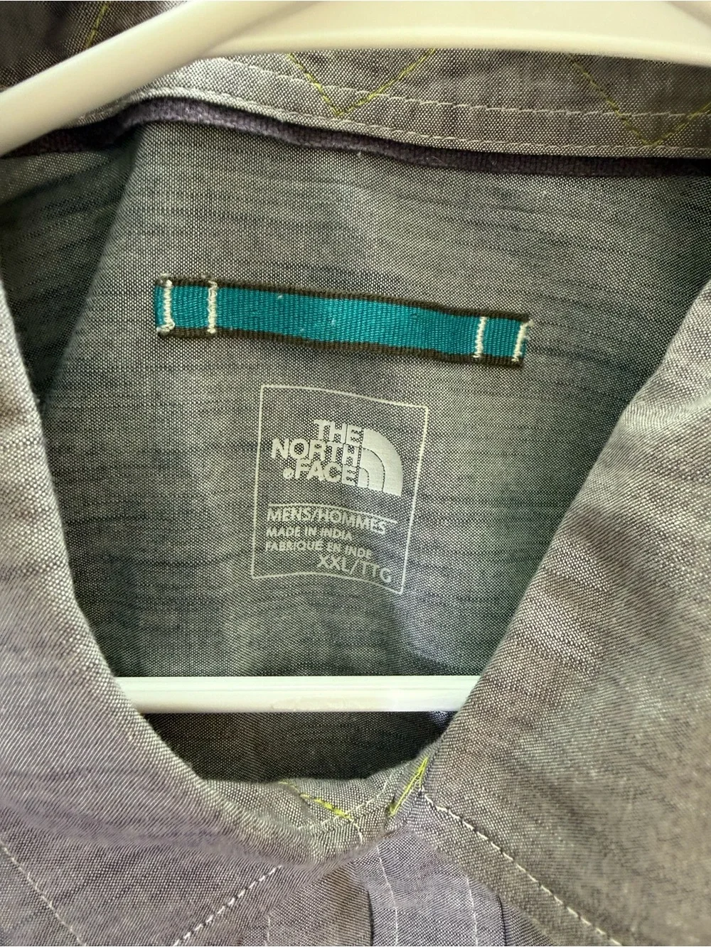 The North Face Men's Heather Gray Short-Sleeve Button-Down Shirt